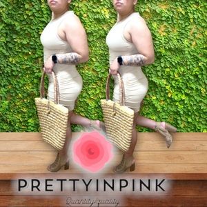 MESSAGE ME TO BE POSTED ON SITE AND GET YOUR OWN DISCOUNT CODE✨👗